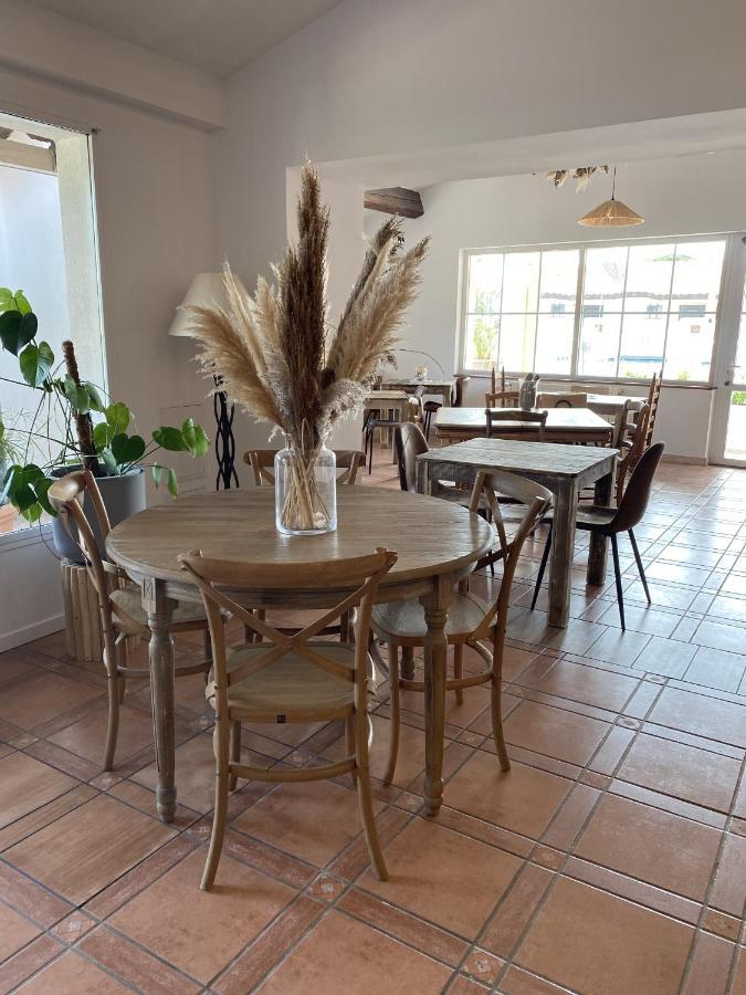 Hotel Du Pont Blanc Saintes-Maries-de-la-Mer Luaran gambar