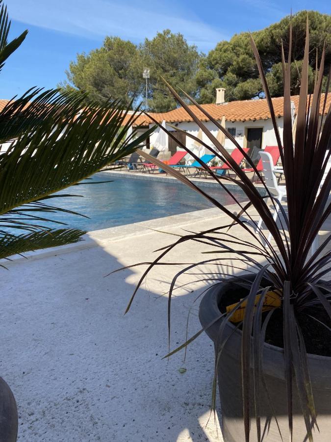Hotel Du Pont Blanc Saintes-Maries-de-la-Mer Luaran gambar