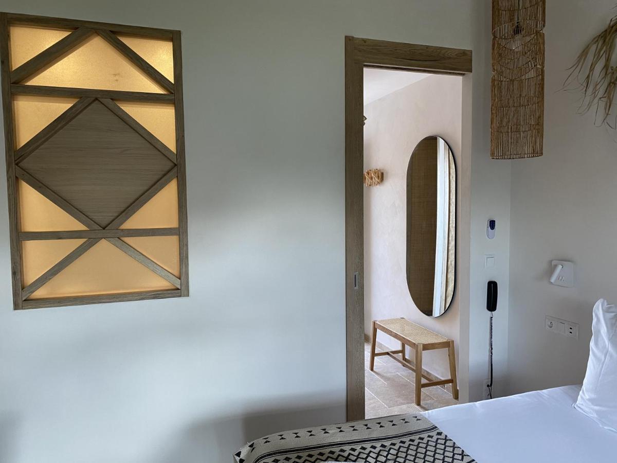 Hotel Du Pont Blanc Saintes-Maries-de-la-Mer Luaran gambar