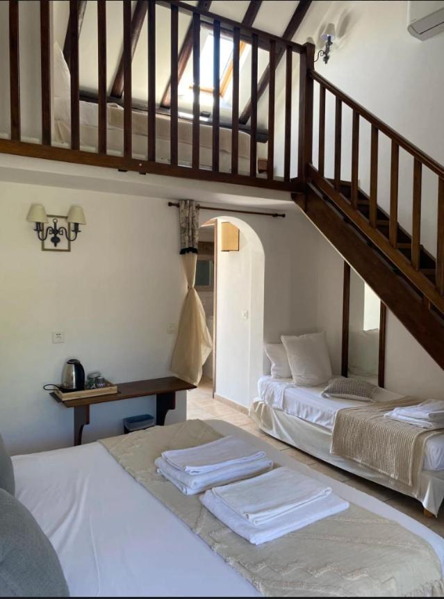 Hotel Du Pont Blanc Saintes-Maries-de-la-Mer Luaran gambar
